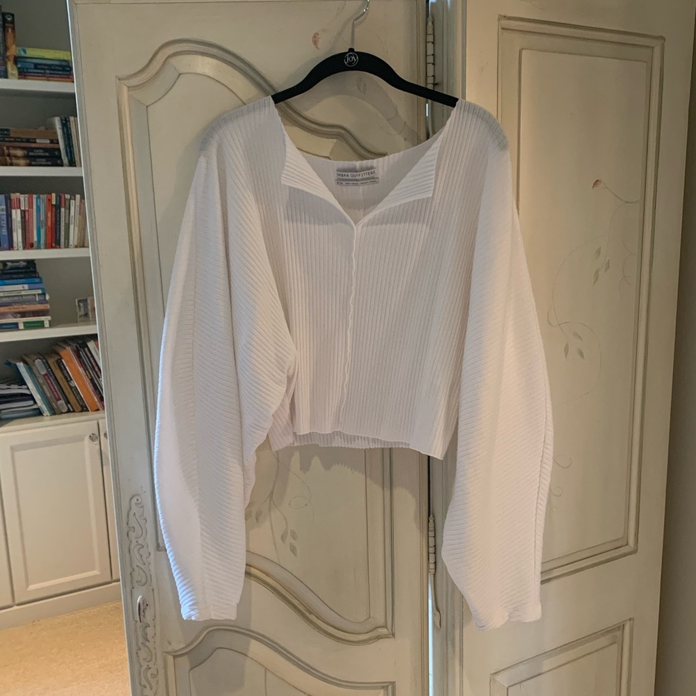 brand new urban outfitters crop top